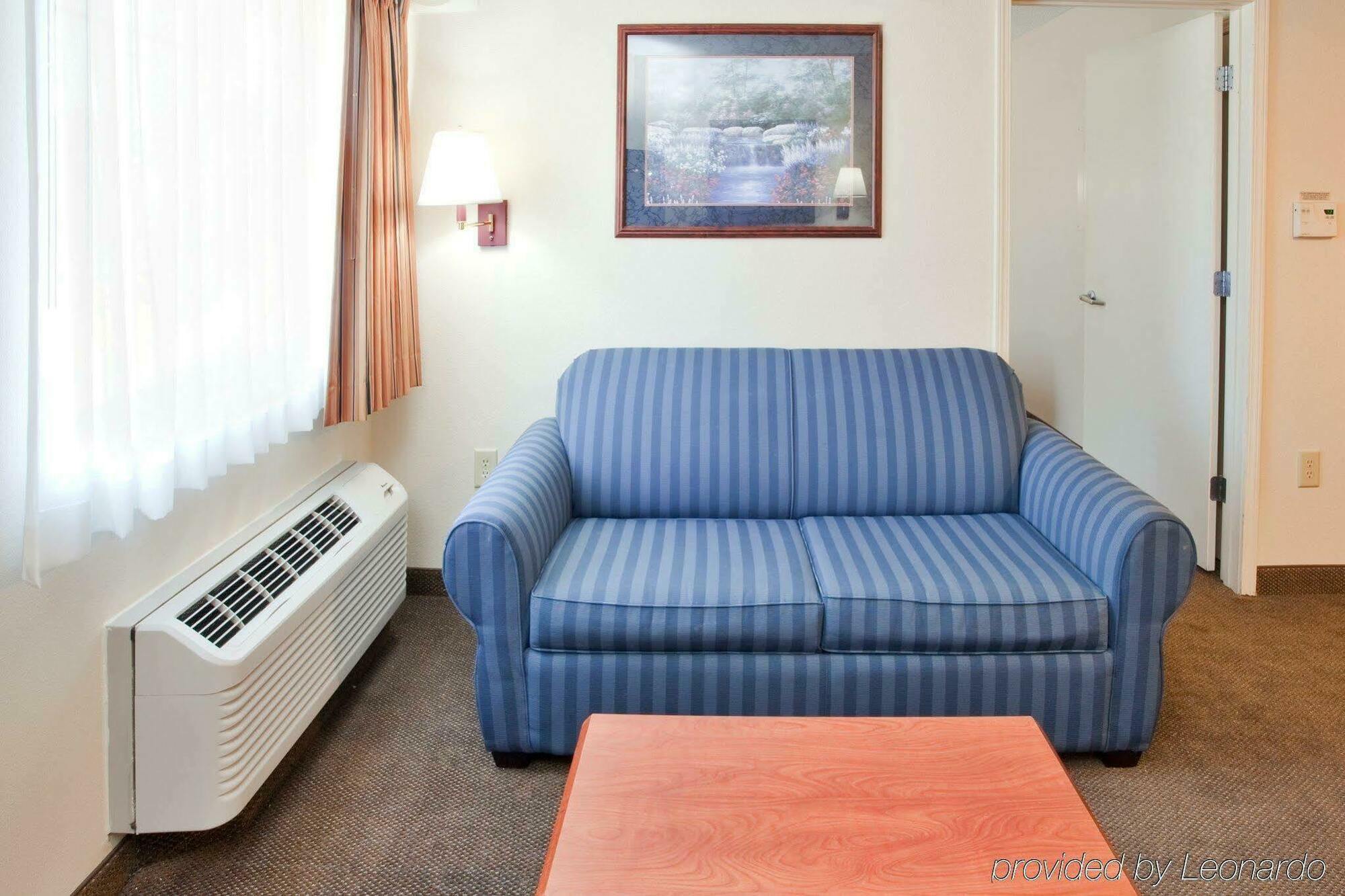Candlewood Suites Newport News-Yorktown By Ihg Exteriör bild